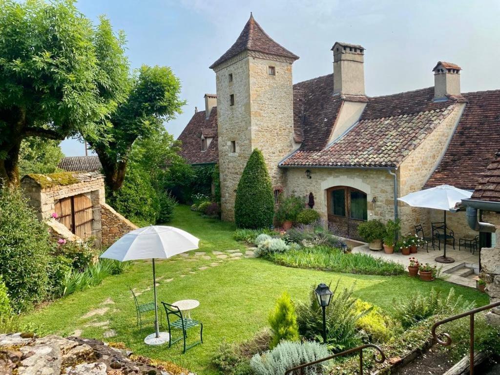 Manoir De Rieuzal Bed and Breakfast Loubressac Exteriör bild